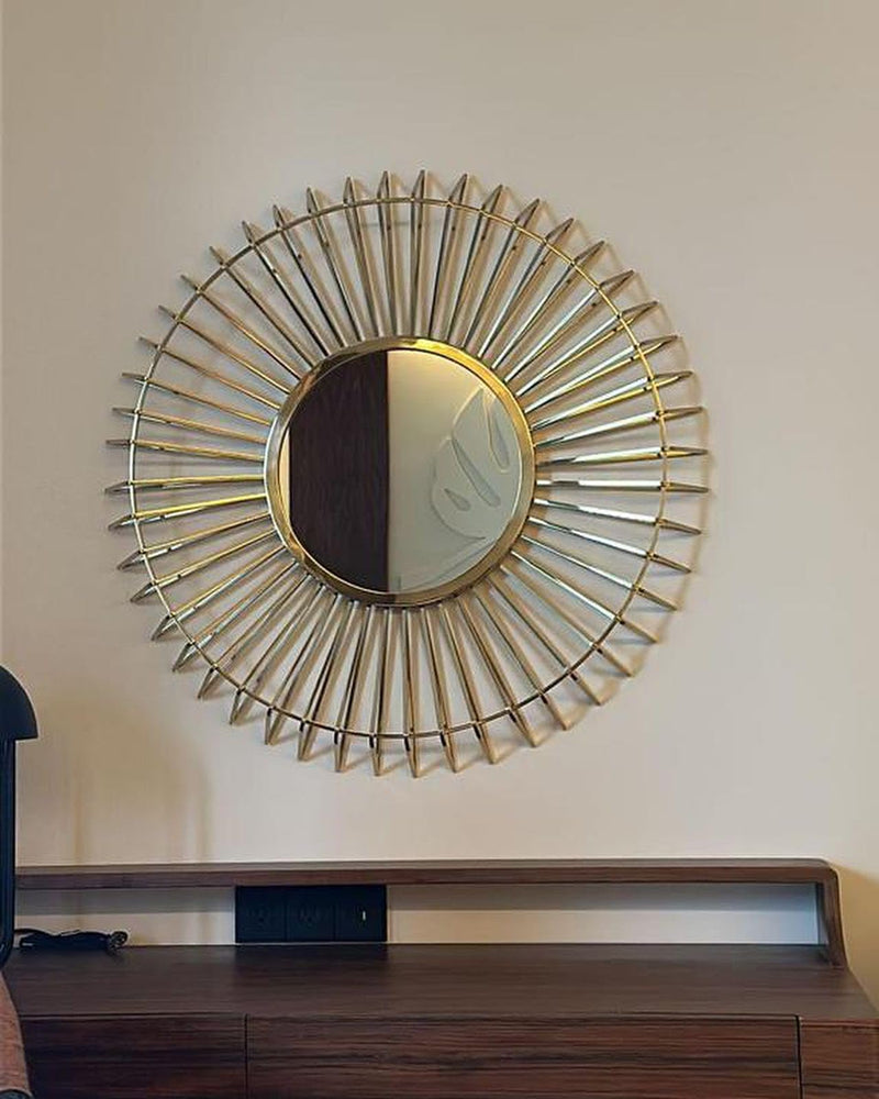 Urban Craft Sunburst Decorative Round Wall Mirror, Gold, Retro Style Home Accent, Wall Mounted Hanging Decorative Sculpture