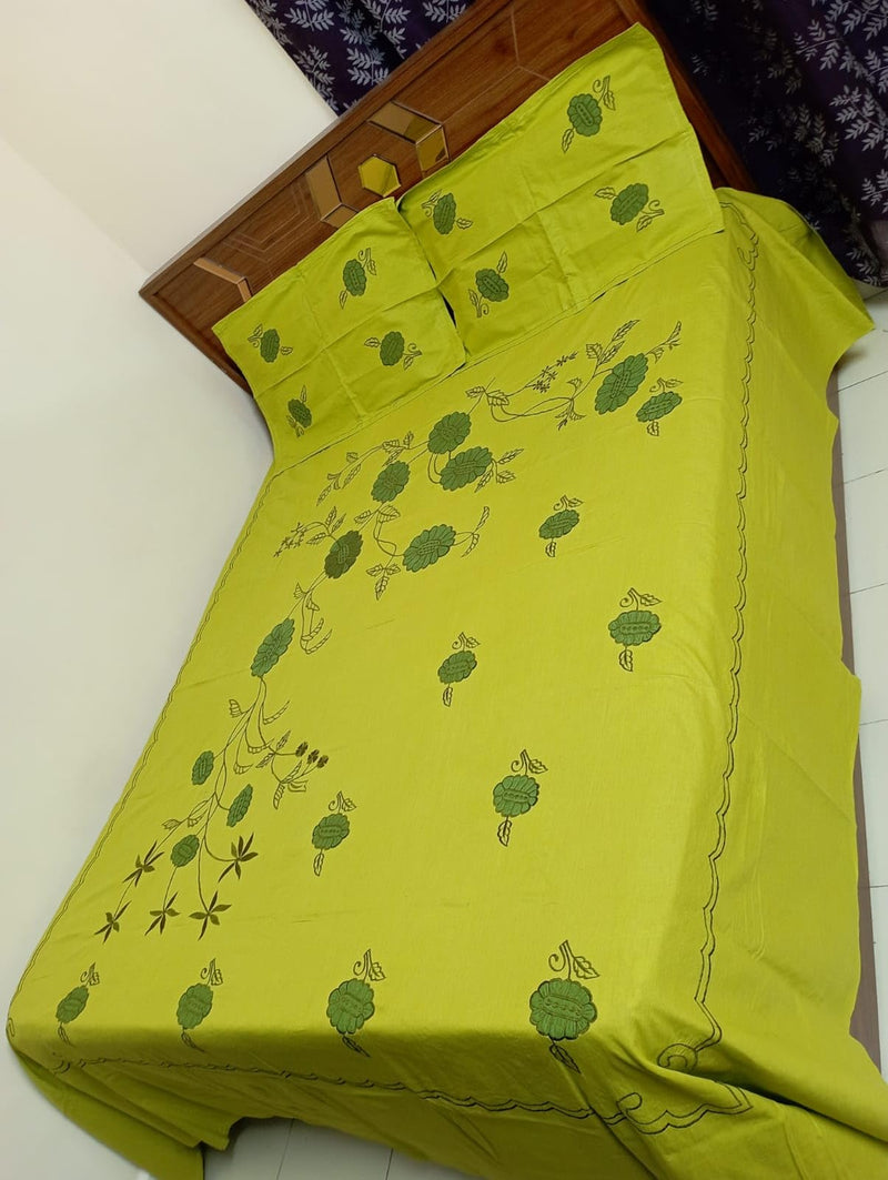 Nice Things Machine Embroidery Bedsheets 200 Thread Count Pure Cotton Double Bedsheet Green Color