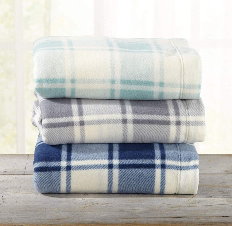 Great Bay Home Super Soft Extra Plush Plaid Fleece Sheet Set. Cozy, Warm, Durable, Smooth, Breathable Winter Sheets with Plaid Pattern. Dara Collection Brand. (Queen, Grey)