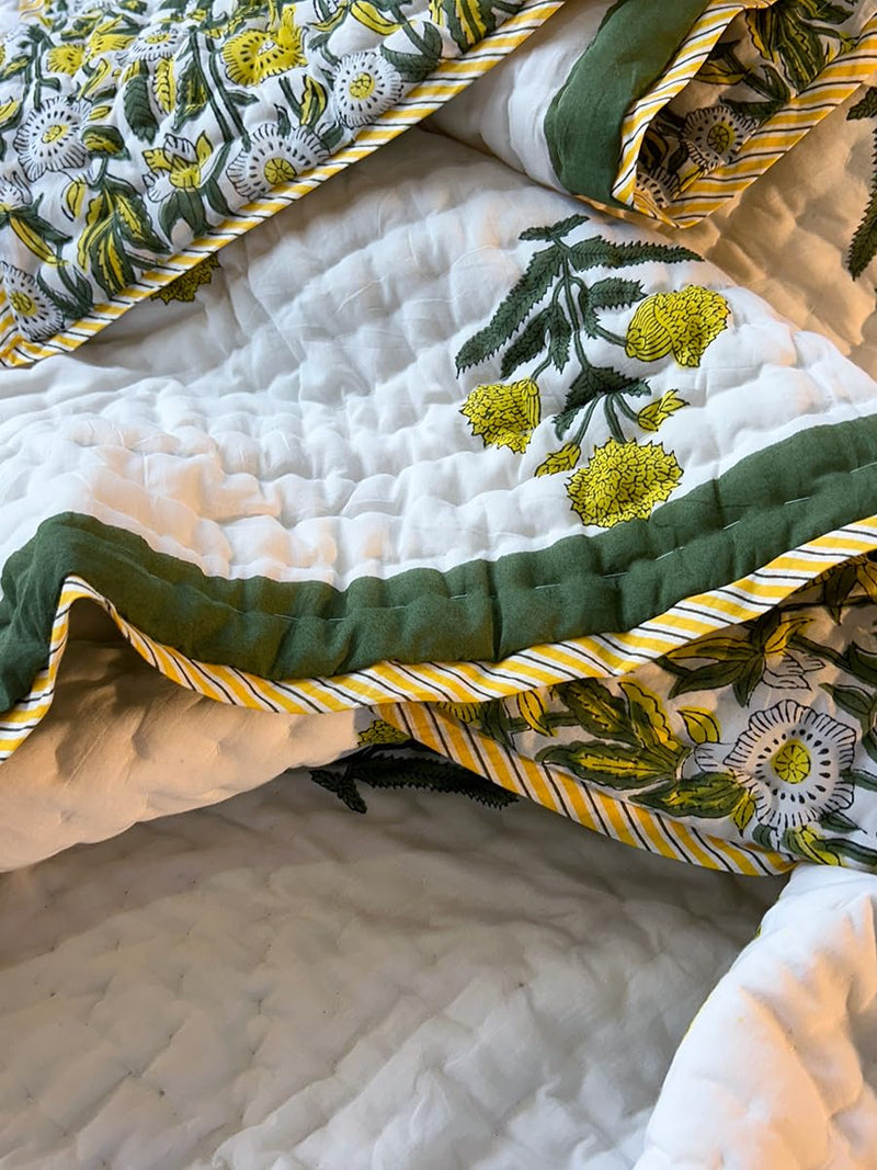 THE JAIPUR WALA Premium Hand Printed Mulmul Cotton Quilt, Double/King (Yellow Marigold)