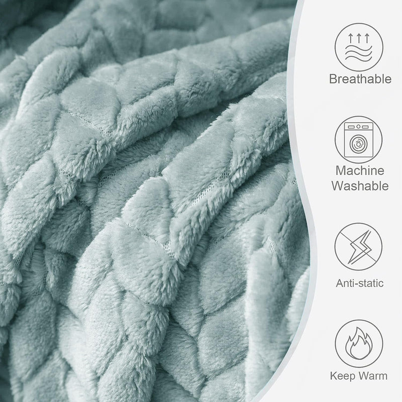 VAS COLLECTIONS® Premium Plush Single Blanket with Leaf Jacquard | 300 GSM Lightweight Cozy Soft for Bed, Sofa, Couch, Travel & Camping| 150x220 cm or 60X86 inches