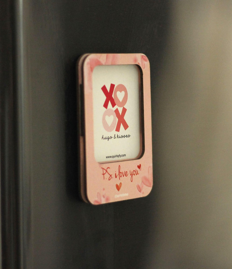 QuirkyFY XOXO Theme Photo Frame Fridge Magnets | Picture Frame | Magnets (4x3 inches)