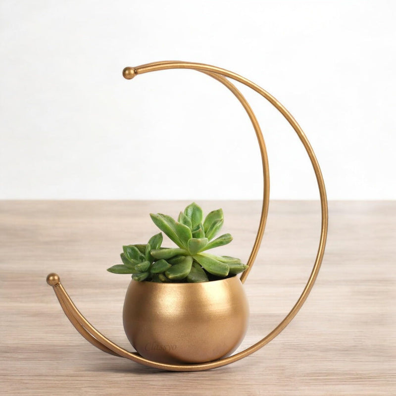 URBAN SENSE | Golden Geometric Metal Flower Vase - 9 Inch Decorative Vase for Home Decoration, Center Table, Side Table, Living Room, Home Office, Perfect Diwali Gift Item