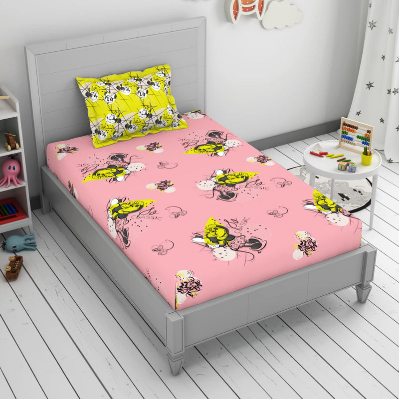 Disney Minnie 100% Cotton Breathable Machine Washable Great Value Single Bedsheet (Character, 152cmx228cm/43cmx68cm) - Pink