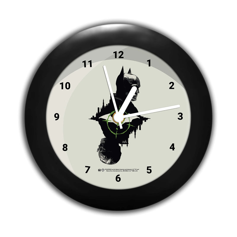 MCSID RAZZ - The Batman - The Batman vs Riddler Design Plastic Round Table Clock (with Numbering) - Officially Licensed by Warner Bros, USA