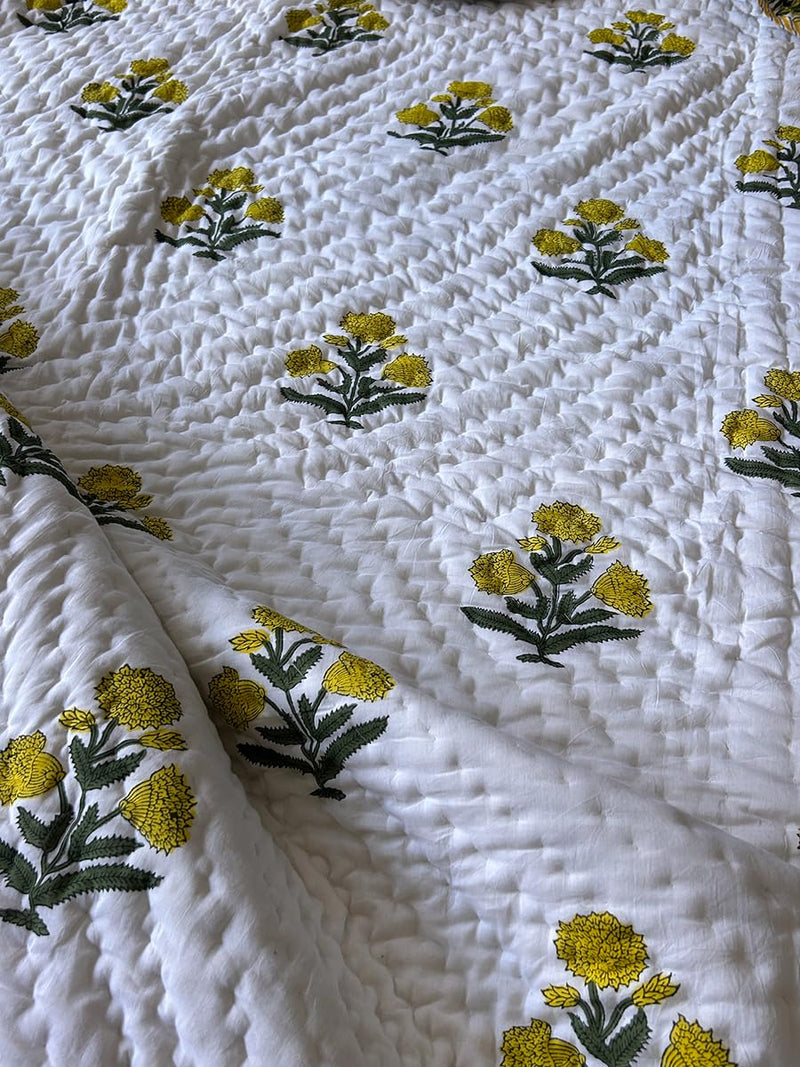 THE JAIPUR WALA Premium Hand Printed Mulmul Cotton Quilt, Double/King (Yellow Marigold)