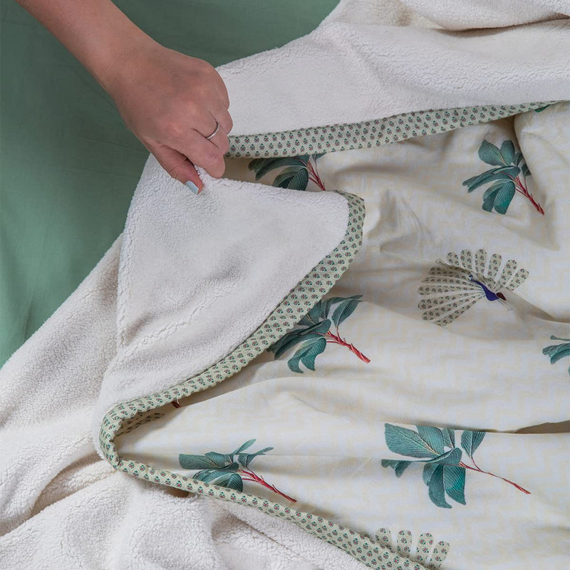 HOUSE OF CHARU | Palm - Sherpa Blanket | Made of Fine Muslin Cotton & Sherpa | Standard Size (90" x 90")