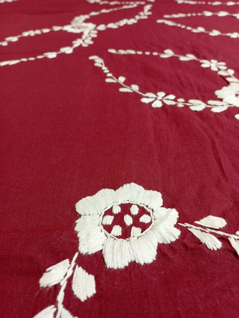 Nice Things Queen Size Double Bed Handwork Embroidery Bedsheets 200 Thread Count Maroon 01