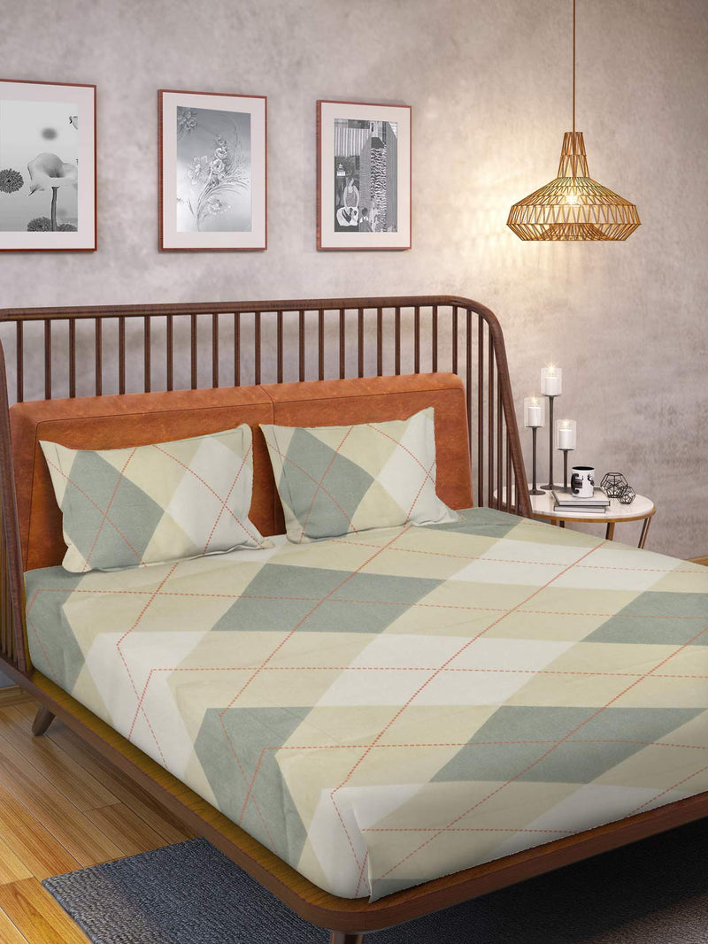 HUESLAND by Ahmedabad Cotton 144 TC Cotton Bedsheet for Double Bed with 2 Pillow Covers - Beige & Green