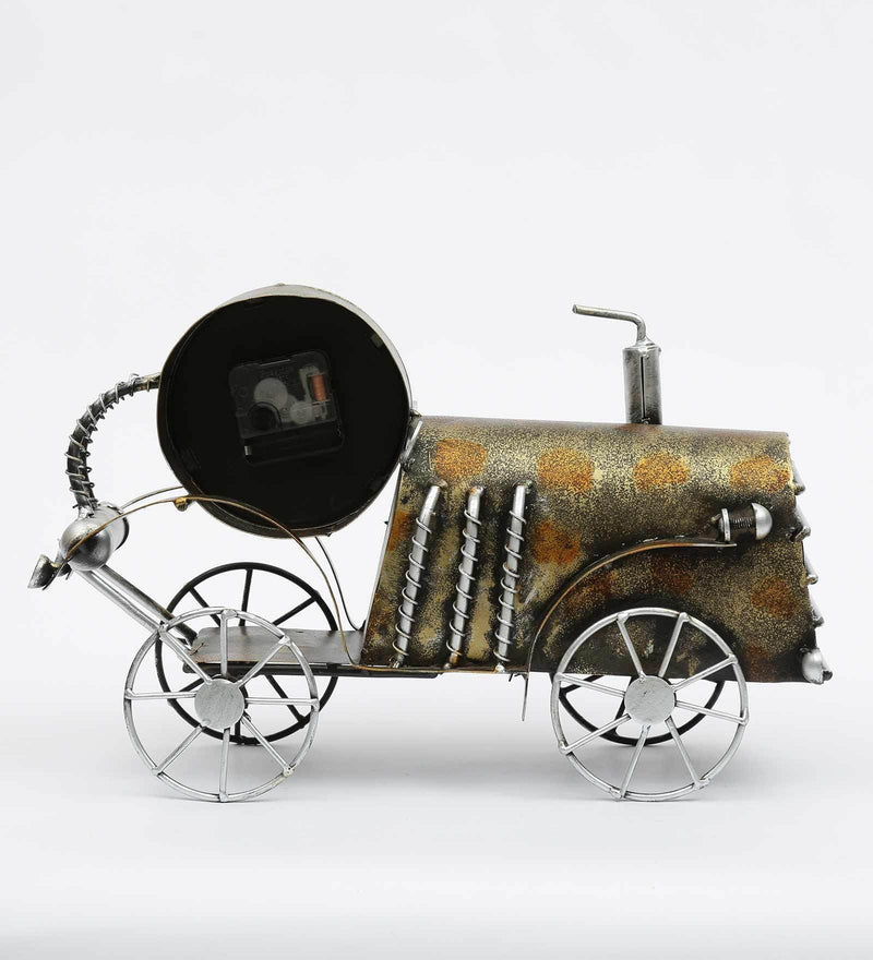 Iron Metal Handmade Decorative Gold and Copper Train Engine Table Clock for Table, Desk, Living Room, Bedroom, Halls, Offices, Cafe, etc.