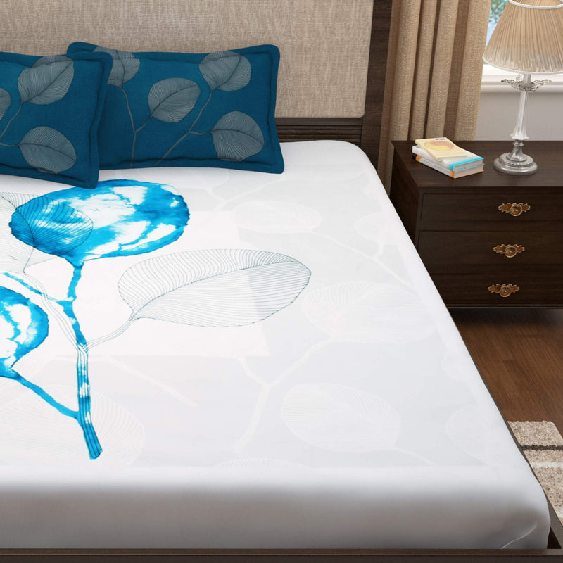 Story@Home 300 TC 100% Cotton Abstract Print Tevel Gold Collection King Size Bedsheet with 2 Pillow Covers for Bedroom (270 X 270cm, White & Blue), Perfect for Festive Gifting