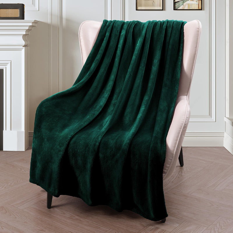 Luxury Flannel Velvet Plush Throw Blanket – 50" x 70" (Forest Green) by Exclusivo Mezcla