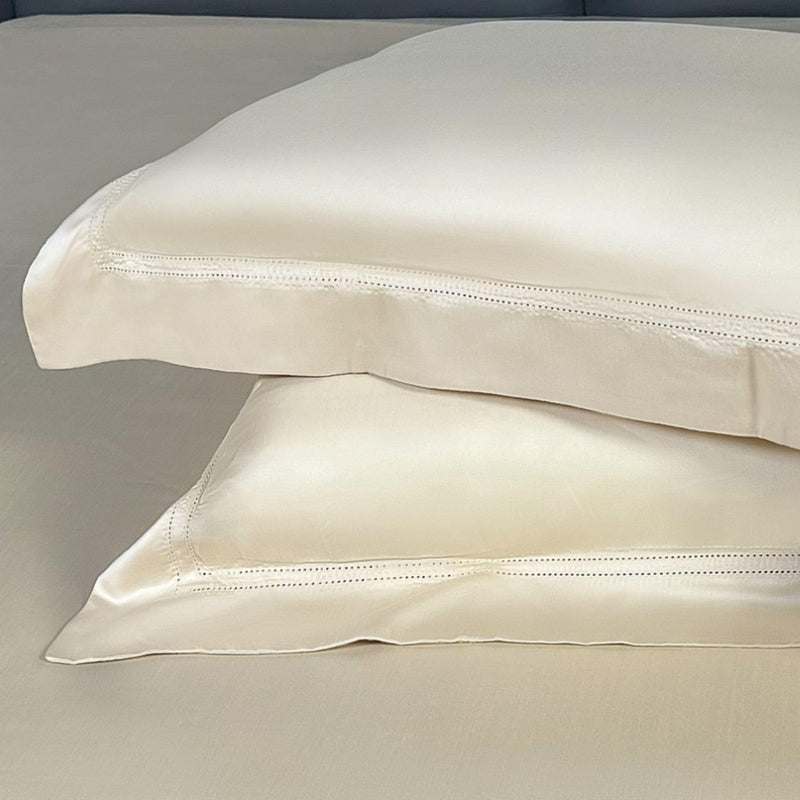 Erba King Size 100% Tencel Eucalyptus Fiber, Bedsheet Set, Includes 1 King Size, Flat Bedsheet (275x275cm) and 2 Matching Pillow Covers with Picot Embroidery (50x70cm) in Oat Colour