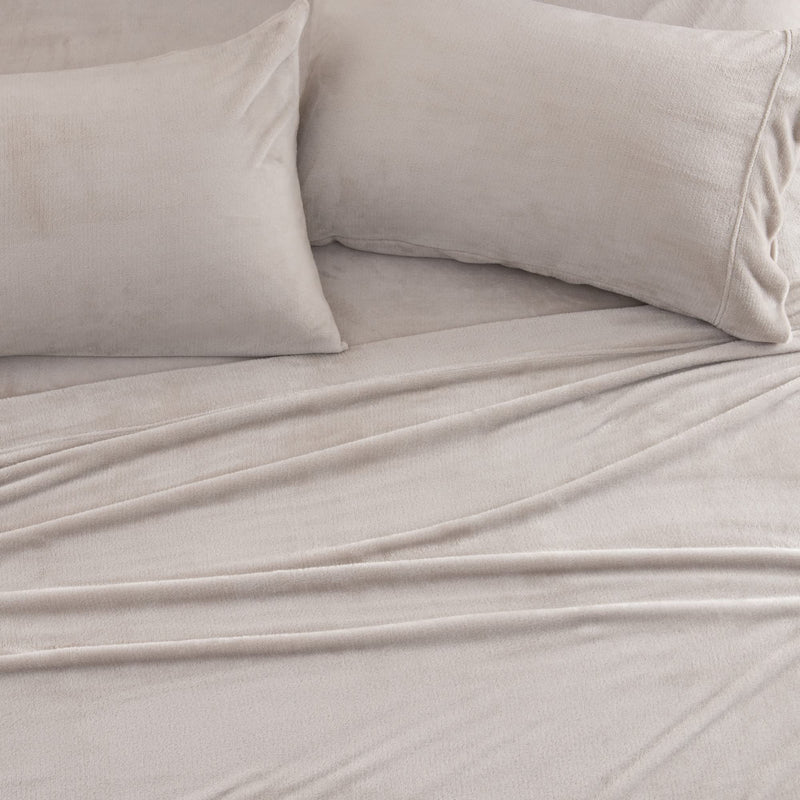 Extra Soft Cozy Velvet Plush Sheet Set. Deluxe Bed Sheets with Deep Pockets. Velvet Luxe Collection (Full, Light Grey)