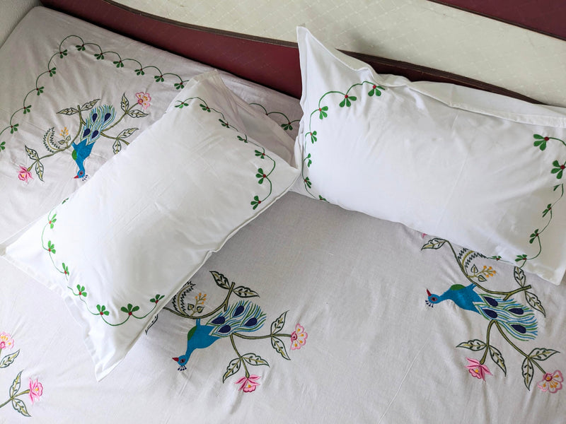 Tutli Putli King Size Embroidery Bedsheet Peacock with Two Pillow Covers (White 2)