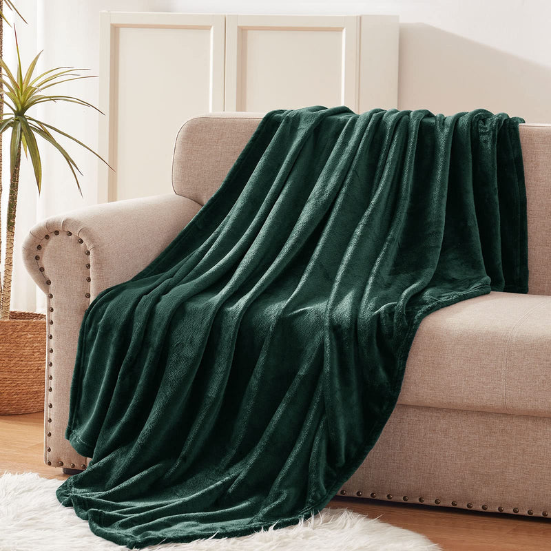 Luxury Flannel Velvet Plush Throw Blanket – 50" x 70" (Forest Green) by Exclusivo Mezcla