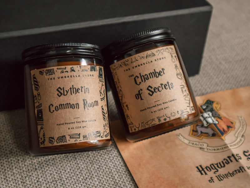 THE UMBRELLA STORE Hary Potter Themed Scented Candle Gift Hamper: Set of 2 Candles| Luxe Hamper Box (Slytherin commonroom+ Chamber of Secrets)