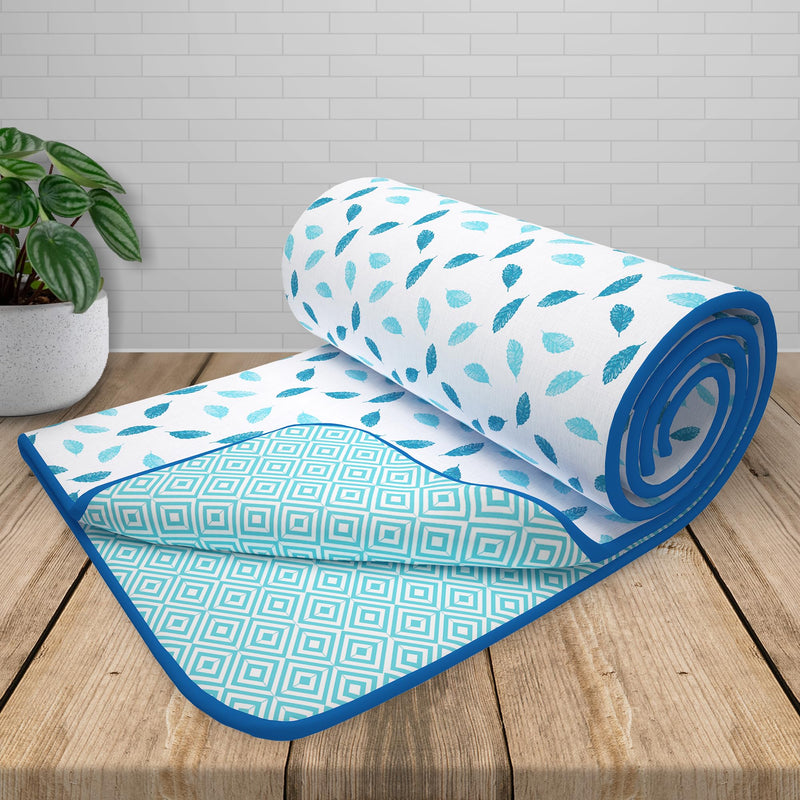 Story@Home AC Blanket for Double beds, 100% Cotton, Reversible, and Lightweight (150 GSM). Measures 225x240 cm in Blue and White. Ideal for All Seasons and Perfect for Winter.