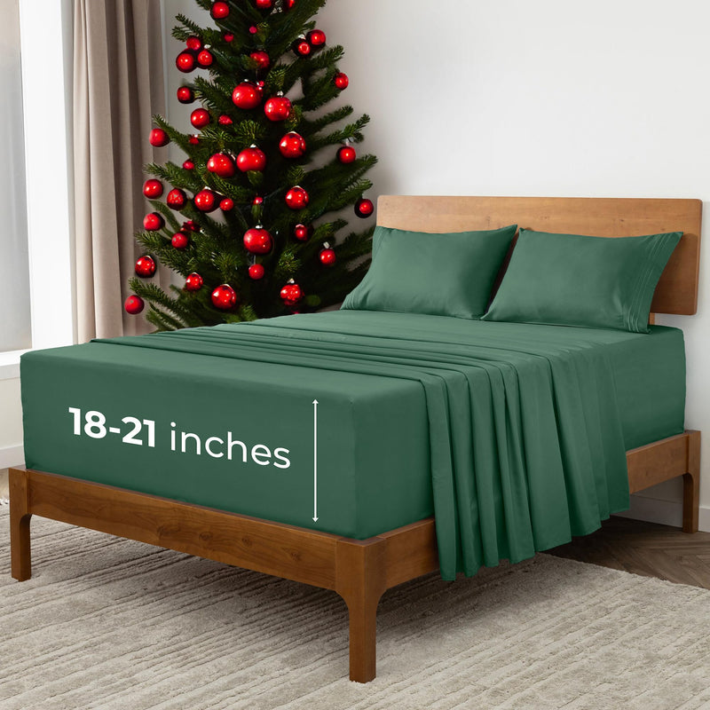 Mellanni Bed Sheet Set - Brushed Microfiber 1800 Bedding - Wrinkle, Fade, Stain Resistant - 4 Piece (for Extra Deep Mattresses, Cal King, Emerald Green)