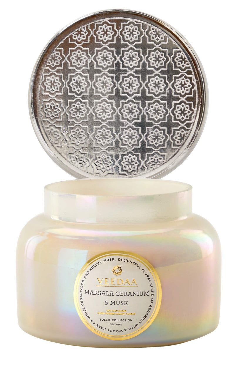 VEEDAA Marsala Geranium & Musk Macaron Glass Soy Scented Candle (Burns 65 hours)