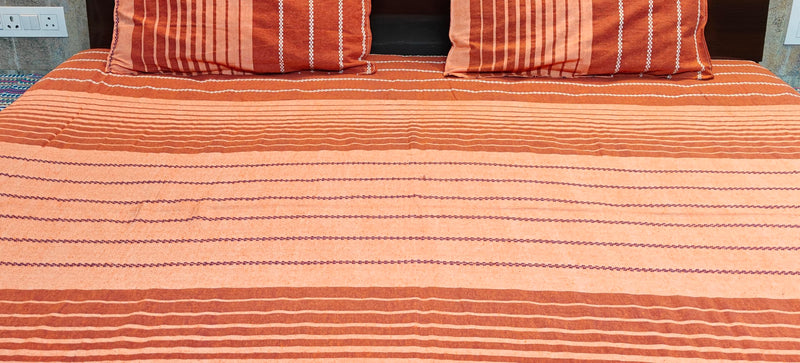 Riti Riwaaz 100% Cotton Lining Double Bed Sheet with Two Pillow Covers, Handloom Cotton Bedsheets | All Season Comfort | Handmade Bedsheet 100 X 105 Inches King Size, 210 TC (Rust Lining)