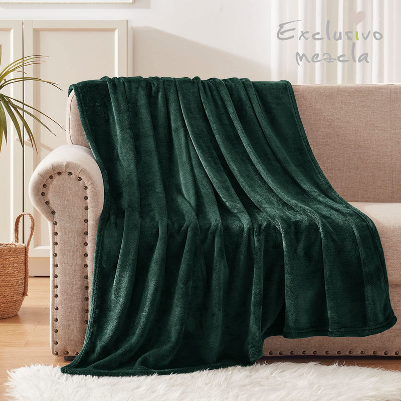 Luxury Flannel Velvet Plush Throw Blanket – 50" x 70" (Forest Green) by Exclusivo Mezcla