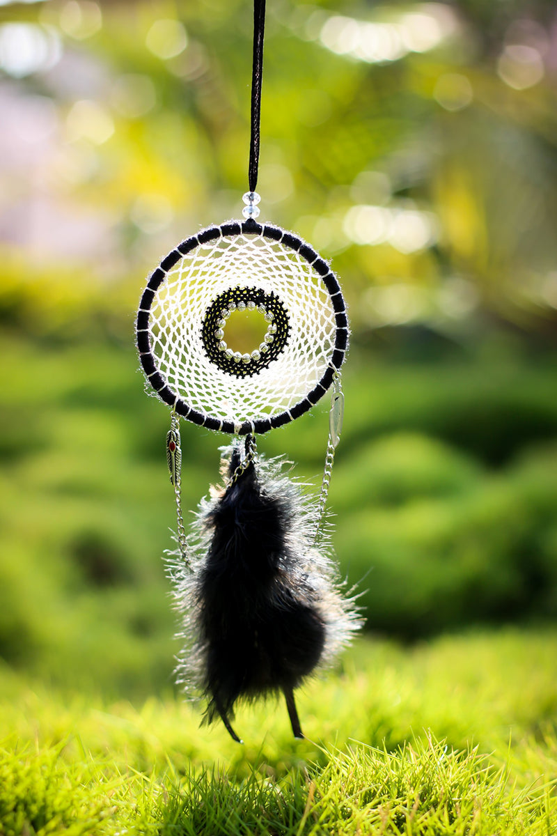 Daedal dream catchers-Tiny Touch(White and Black) DDC67BWB L*B*D(in cm)= 12 * 6 * 1