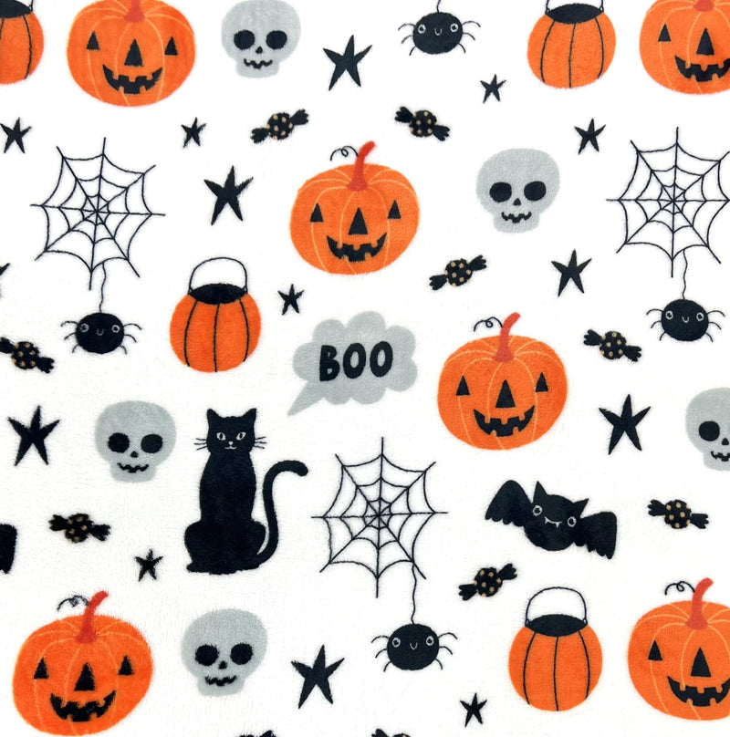 Serafina Home Halloween Blanket Throw: Fuzzy Boo! Jack O'Lantern Spider Webs Skull and Black Cats Print on Velvet Fleece for Sofa Bed Couch Chair Dorm