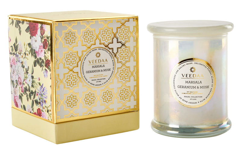 VEEDAA Marsala Geranium & Musk Danube Glass Soy Scented Candle (Burns 45 hours)