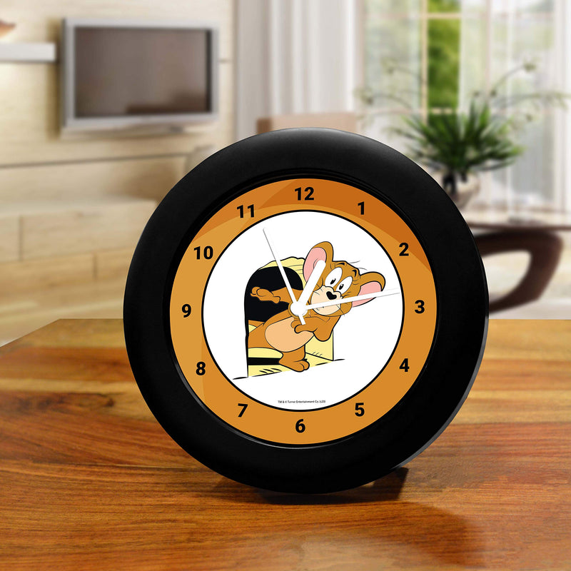 MCSID RAZZ Tom and Jerry House Design Plastic Table Clock, Officially Licensed by Turner Entertainment Co, USA (Multicolour)