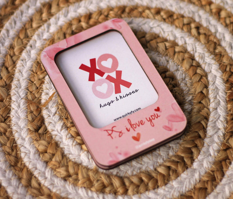 QuirkyFY XOXO Theme Photo Frame Fridge Magnets | Picture Frame | Magnets (4x3 inches)