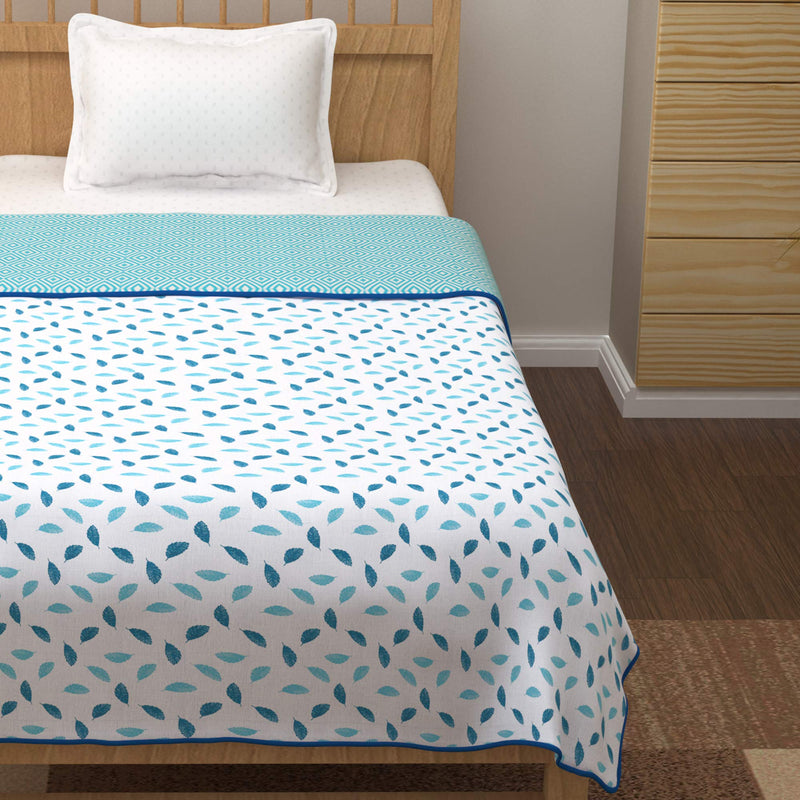 Story@Home Dohar Single Bed Cotton, Blanket for Winter,100% Cotton Reversible Light Weight Dohar Single| 150GSM |56 X 86 inch| Blue & White Leaf Pattern Season use.