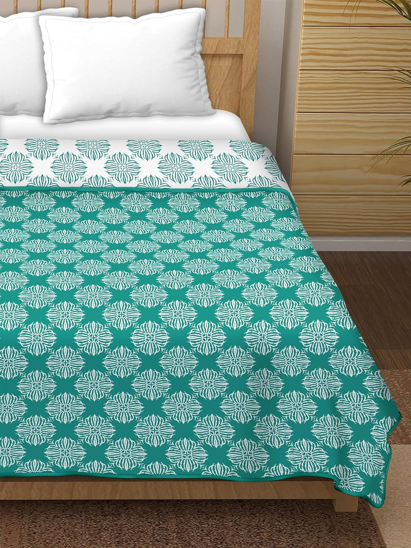 Anadhika 100% Cotton Reversible Dohar Double Bed AC Blanket for Winter Summer Travelling Light Weight Soft Blanket (90"x100", Sea Green)