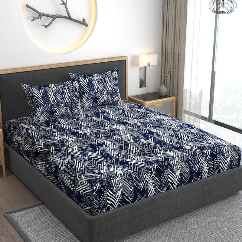 AMEYAA Flannel Elastic Fitted Warm Besheets for Double Bed, Printed Elastic Fitted Winter Season for King Size Bed with 2 Pillow Covers, Woolen Double bedsheet for Winter, Size-78 x 72 Inches Blue