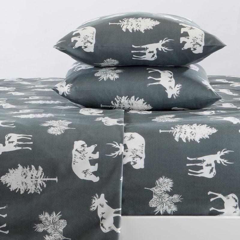 4-Piece Lodge Printed Ultra-Soft Microfiber Sheet Set. Beautiful Patterns Drawn from Nature, Comfortable, All-Season Bed Sheets. (Full, Forest Animal - Dark Grey)