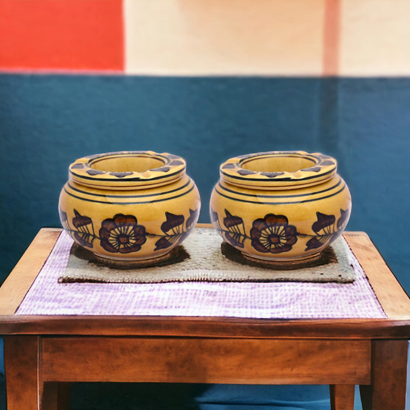 Malaikah Brown Theme Ceramic Gold Brown Print Ashtray with a piece of lid, Ideal for Table and Side Table, Pack of 2