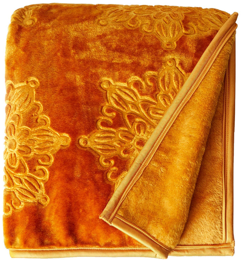 HomyReef Velvet Floral Embossed Super Soft for Winter Heavy Single Bed Mink Blanket(Golden, Single Bed - 85 x60 Inch)