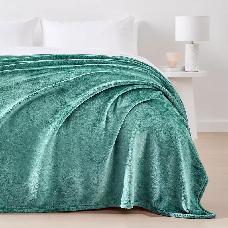 Anko Premium Plush Single Bed Blanket|Lightweight & Cozy Blanket for Adults, Kids,Toddler|Durable for All Season| Super Soft Blanket for Bed, Sofa, Couch, Travel| 1.52m (L) x 2.03m (W)| Green