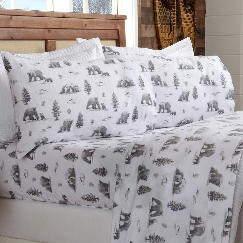 Great Bay Home Extra Soft Lodge Printed 100% Turkish Cotton Flannel Sheet Set. Warm, Cozy, Luxury Winter Bed Sheets. Lakeview Collection (Queen, North Pole Polar Bears)