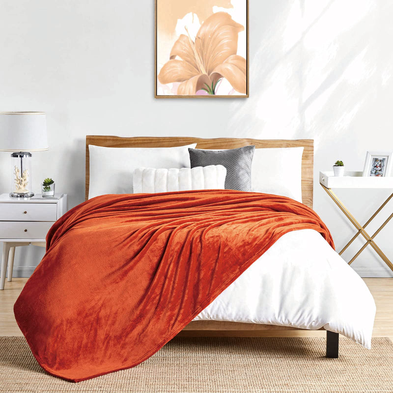 Walensee Fleece Blanket Plush Throw Fuzzy Lightweight (Throw Size 50ââ‚¬Âx60ââ‚¬Â Orange) Super Soft Microfiber Flannel Blankets for Couch, Bed, Sofa Ultra Luxurious Warm and Cozy for All Seasons