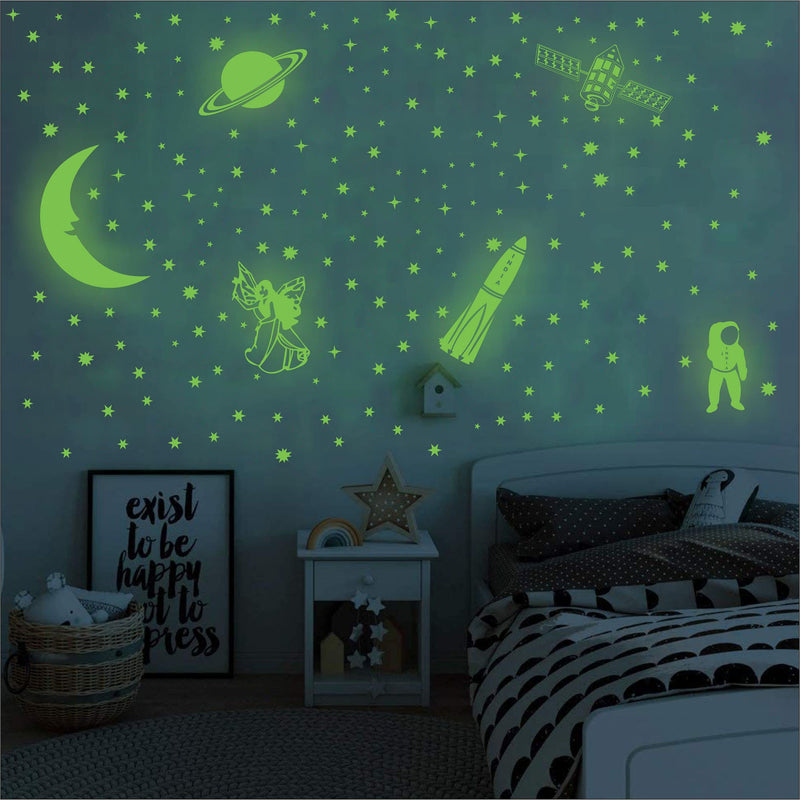 WallDaddy Vinyl Fluorescent Night Glow In The Dark Star Space Wall Self-Adhesive Sticker (Pack Of 134 Stars Big And Small, Green, 12)