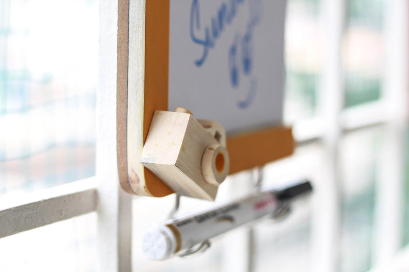 IVEI wooden Fridge magnets with a whiteboard and hooks - Camera