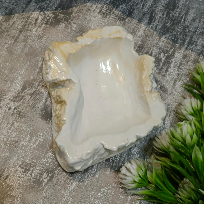 THE DR'S ARTISTREE Concrete Rock Trinklet Tray | Jewellery/Makeup Organiser | Home Decor |Candle Tray | Ash Tray | Paper Weight |Decorative Tray Multipurpose (16x12x3.5 cm) (White-Gold Marble)
