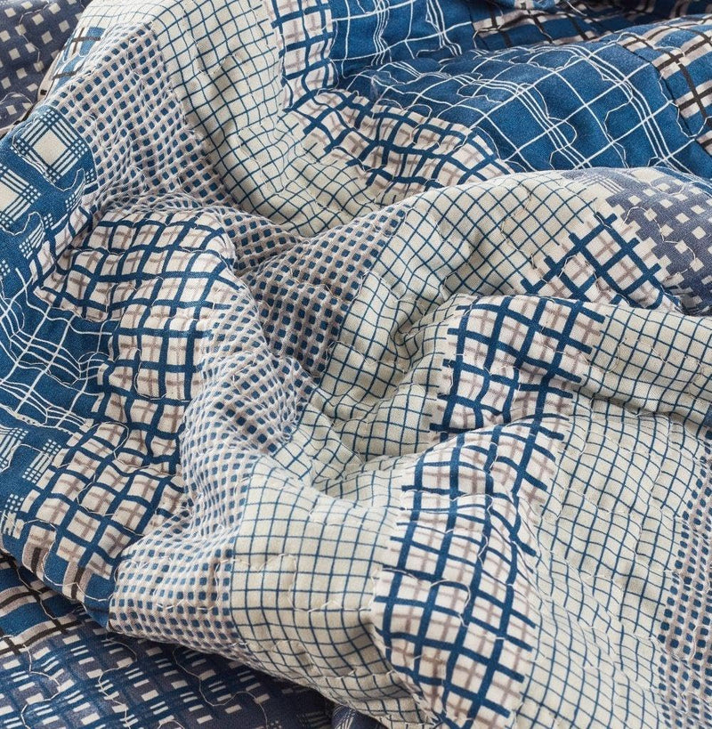 Montana Cabin Blue/Gray Quilt Set King