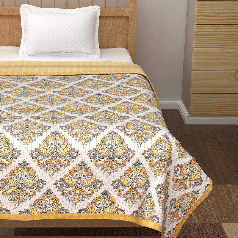 VAS COLLECTIONS Premium Cotton Viscose Dohar/AC Quilt/Blanket for Single Bed Size (60 x 86 inches) |Lightweight Dohar - 250 GSM | 3 Layer Single - 150x220 cms - White & Gold