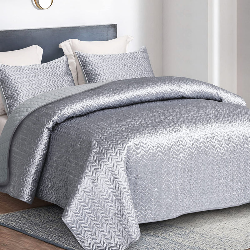 Whale Flotilla 3-Piece Luxury Satin Quilt Set King Size, Reversible Lightweight Coverlet Bedspreads Bedding Set with Pillow Shams,92x104 Inches, Grey