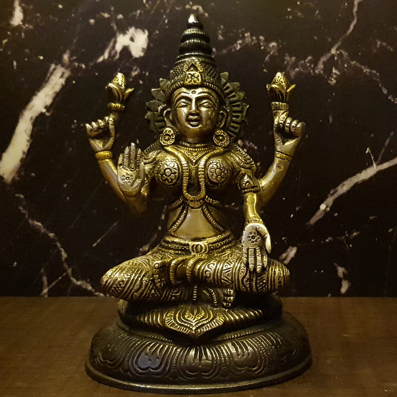 Divya Mantra Laxmi Idol Home Puja Room Diwali Decor Pooja Mandir Decoration Items Living Room Showpiece Decorations Office Sri Lakshmi Temple Murti Goddess Statue Brass Show Pieces - Brown