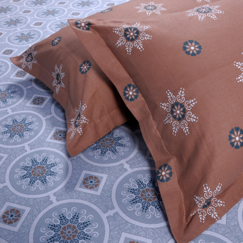 Huesland by Ahmedabad Cotton 144 TC Cotton Bedsheet for Double Bed King Size with 2 Pillow Covers | Mandala | 9ft x 9ft | Brown & Grey