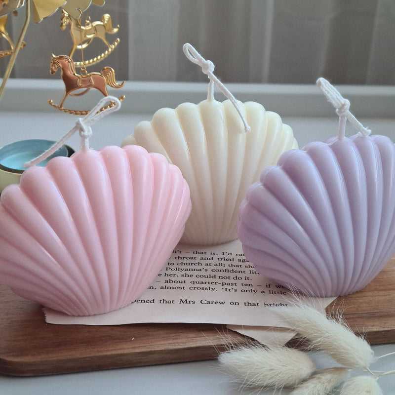 THE UMBRELLA STORE Sea Shell Candle Set of 3, Unscented, 100% Soy Wax-Pink, White and Lavender