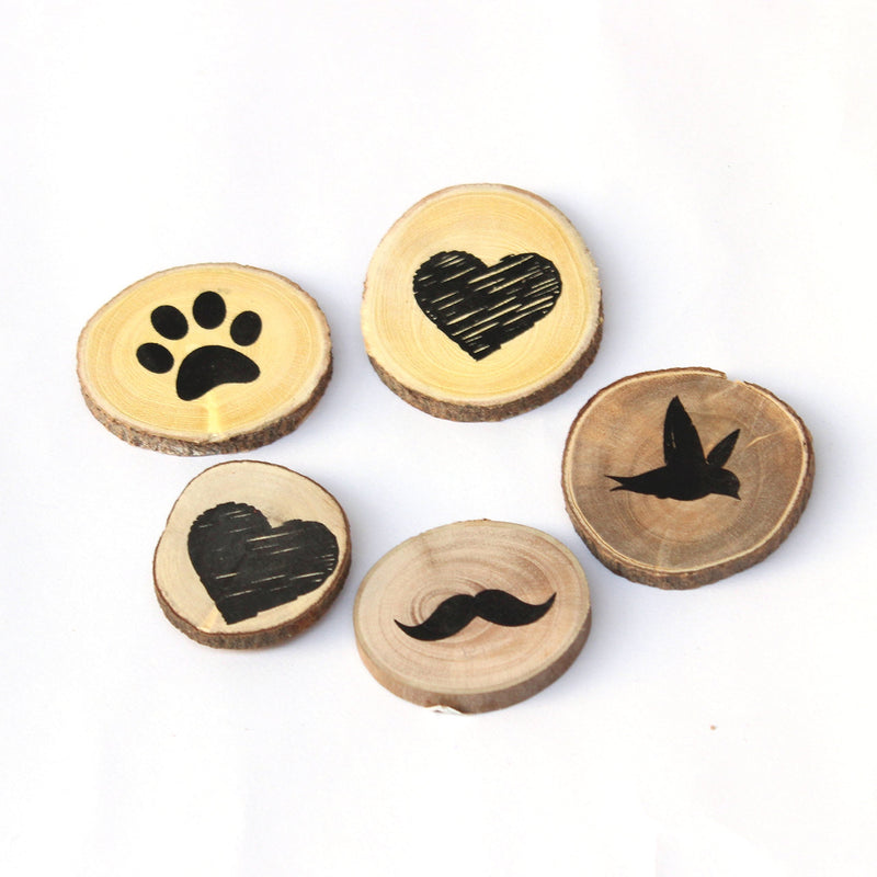 IVEI Wooden Magnets – Circular Shaped Magnet with Heart, Bird, Paw, Moustache Design – Handcrafted Wooden Fridge Magnet – Innovative Magnets for Home and Kitchen Decoration - Budget Gifts (Set of 5)